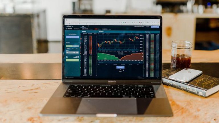 ابزار رصد قیمت رمز ارزها