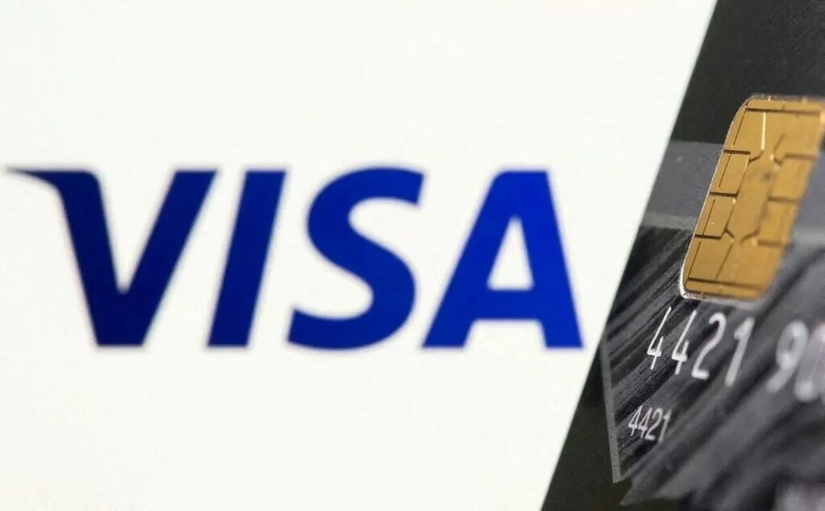 ویزا کارت چیست؟ معرفی یکی از محبوب ترین کارت های اعتباری دنیا