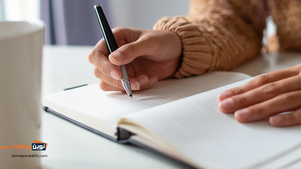 کسب درآمد دلاری از نوشتن نقد کتاب : مهارتی سودآور در بازار جهانی محتوا